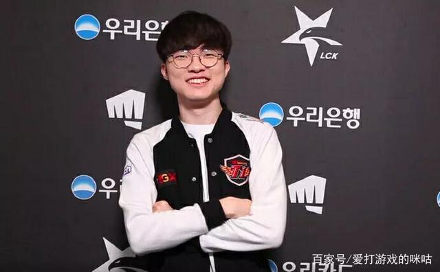 他的表現激 他的表現激