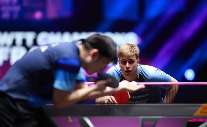 在压力下找 在压力下找