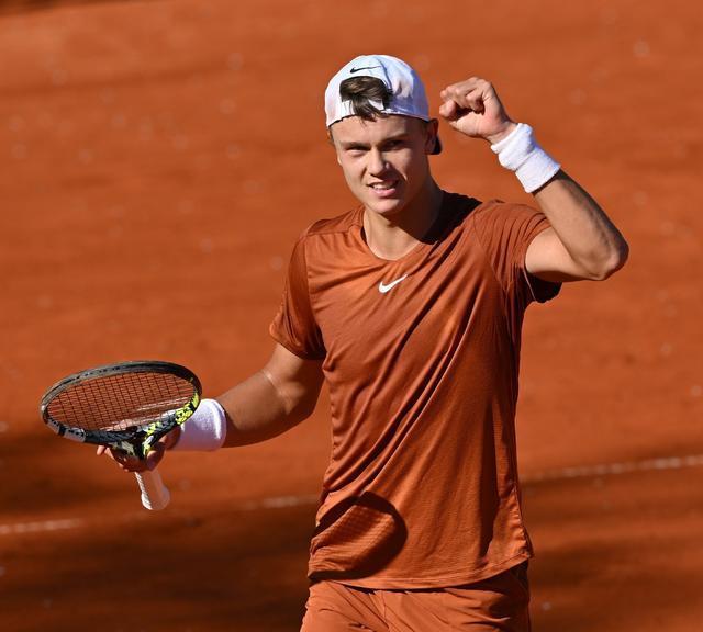 本场比赛中 本场比赛中