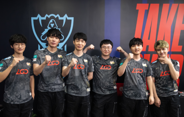 他不断学习 他不断学习