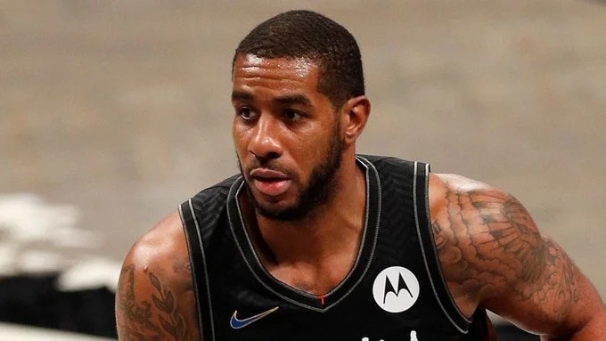 球迷们热切 球迷们热切