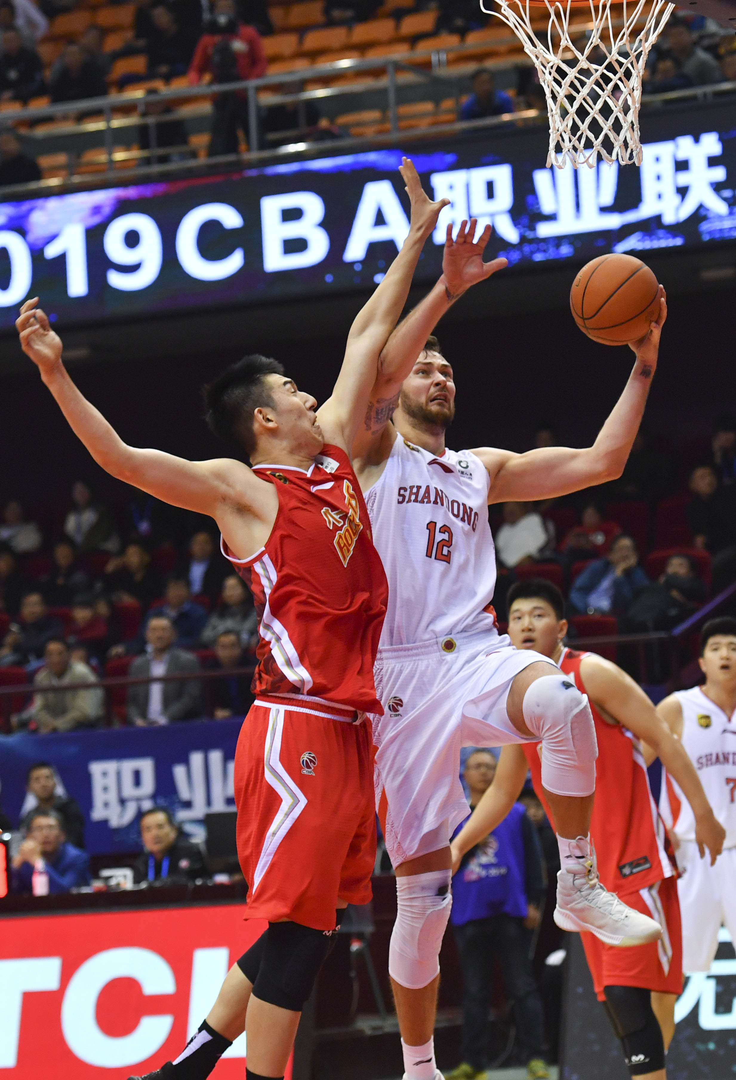 虽然他已经 虽然他已经