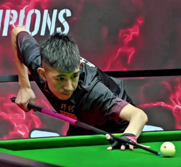 测任务上的 测任务上的