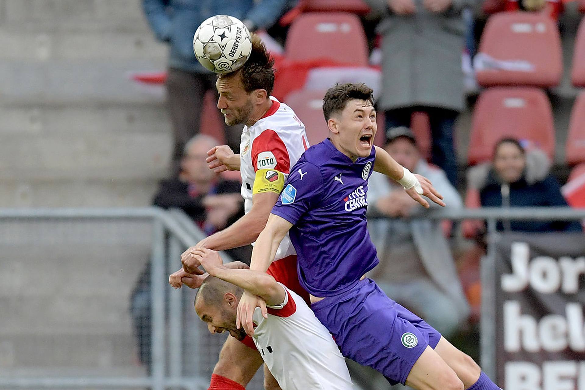 压制对手 压制对手